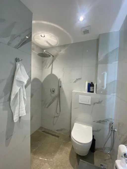 Flat To Rent In Saranda Apartment